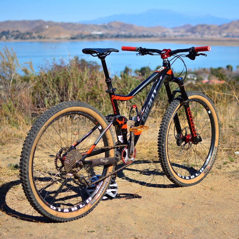 in Wildomar, California, United States photo by Eloydelatorre22