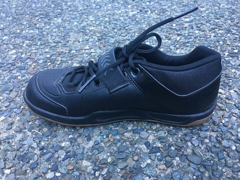 shimano am5 mountain bike shoes