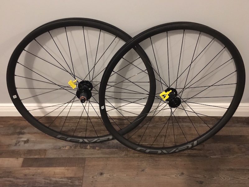 roval traverse carbon 29 wheelset