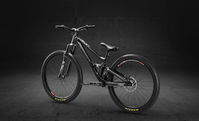 YT Industries PLAY Heritage Edition