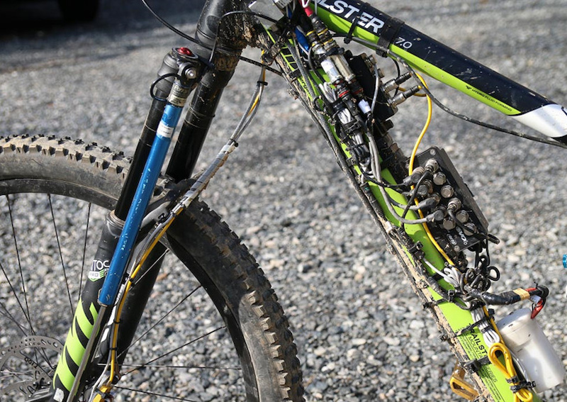 MTB Semi-Metallic Mountain Bike XC DH Enduro Hayes Stroker Ace Disc Brake Pads 