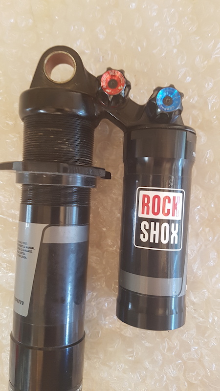 Amortisseur Arrière Rockshox Vivid R2C 240x76mm (500x3.0 Lbs) - NOS, Prêt à Poser