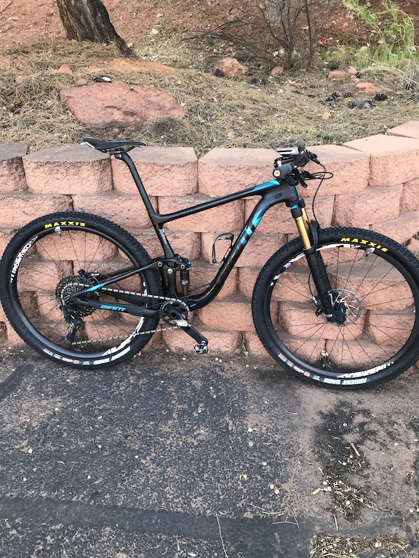 giant anthem pro 1 2018