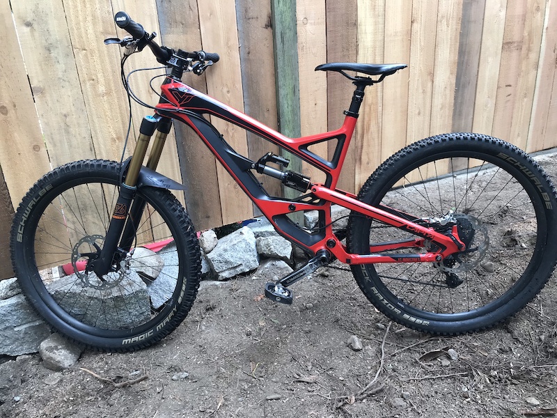 2016 yt capra cf pro