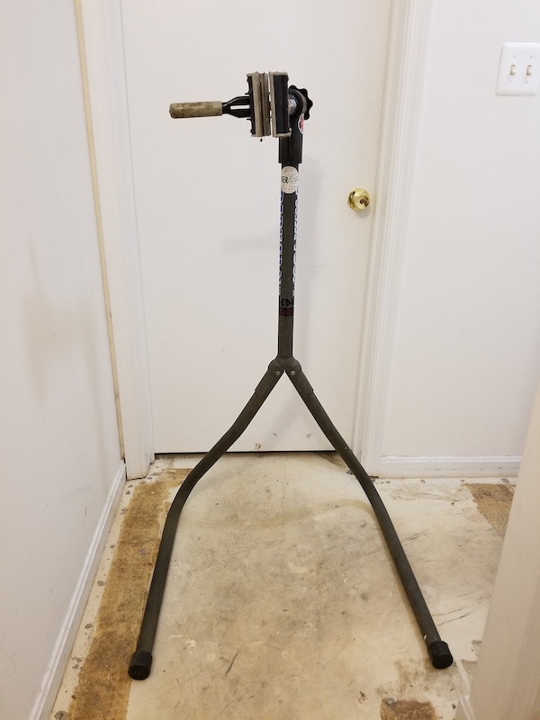 park tool bike maintenance stand