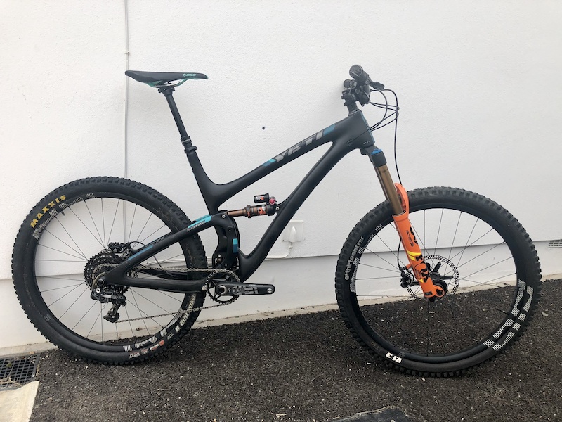 2018 Yeti SB55 SB5.5 T Series XL Fox 36 For Sale