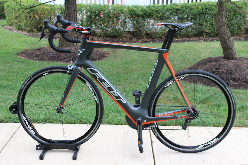 2015 Felt AR2 Full Carbon LIKE NEW 22speed Di2 6300 MSRP For Sale