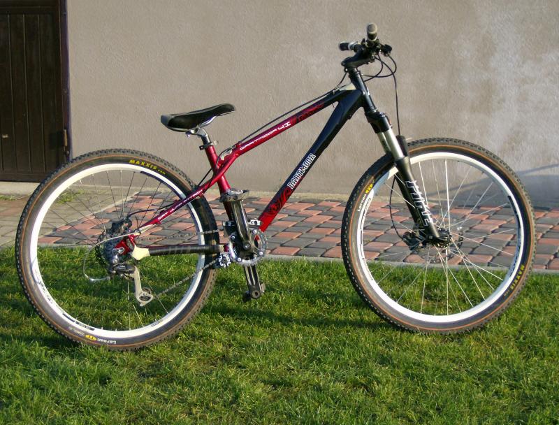 My sweet bike:*  
dartmoor4x/RS PIKE/HAYES 9/
13,2kg:)