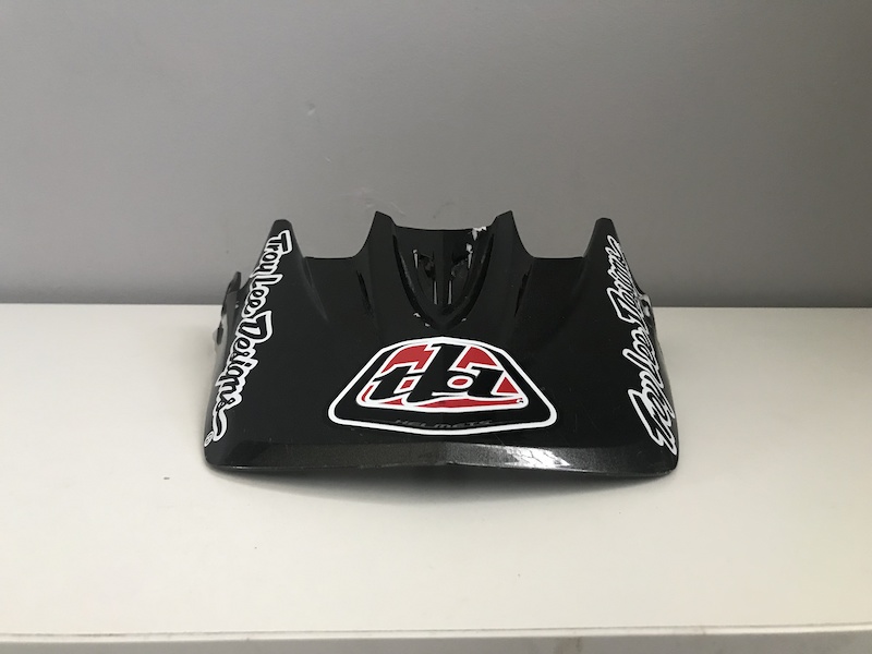 TLD D3 size medium for sale!