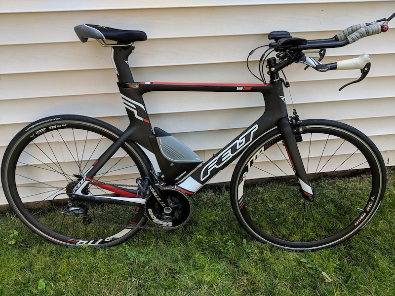 felt b12 tri bike