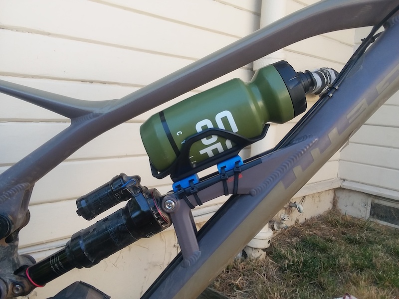 nukeproof mega bottle cage