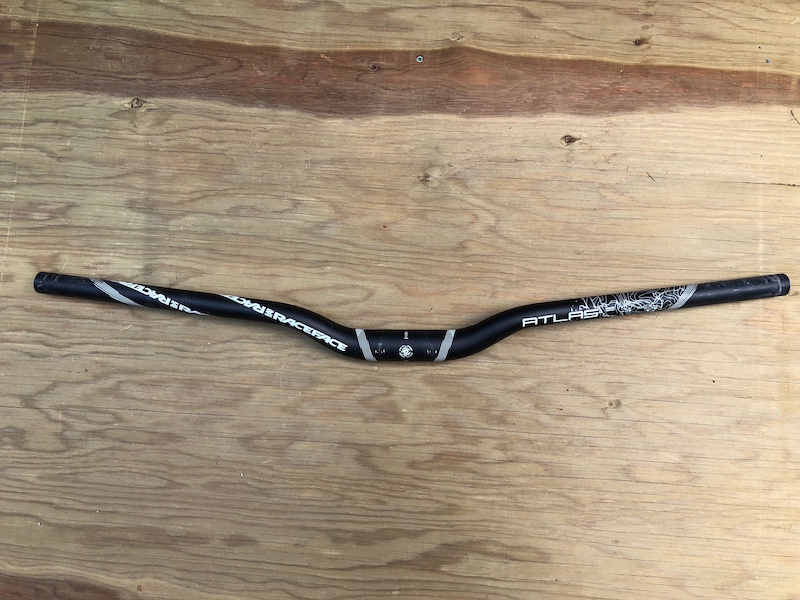 race face atlas gold bars