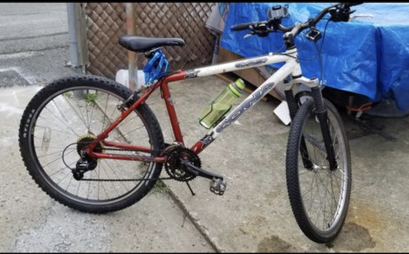 Can someone tell me what year and model Kona bike this is? TIA!
