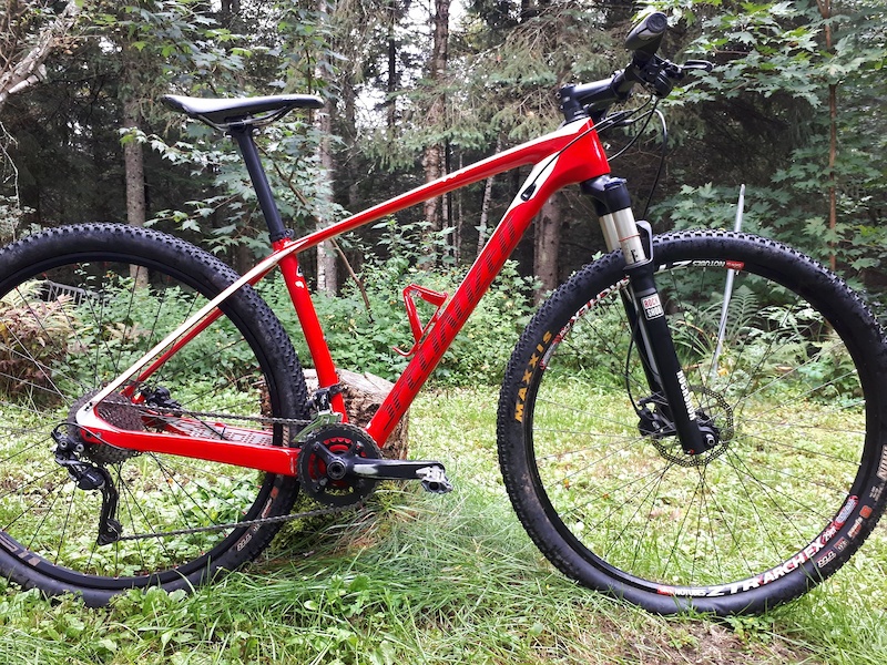 specialized stumpjumper ht comp carbon