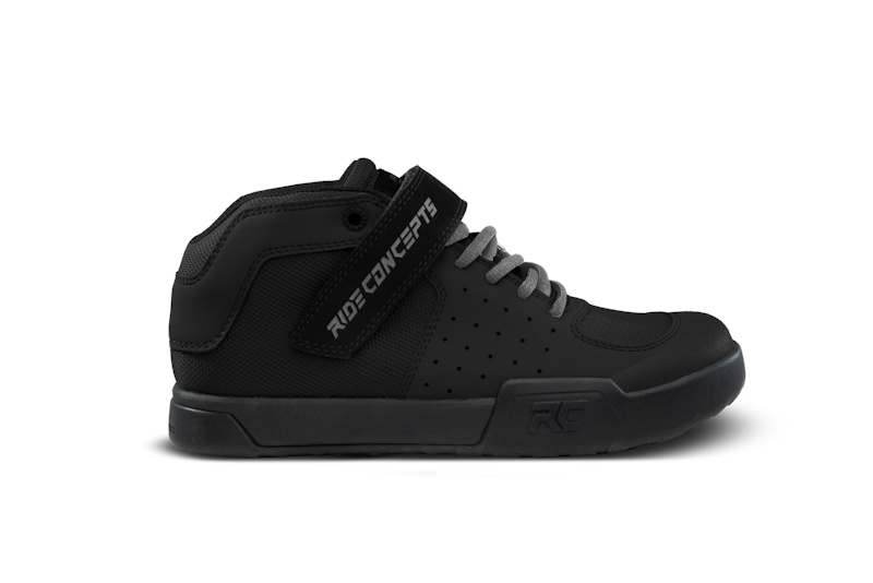 etnies mike vallely shoes