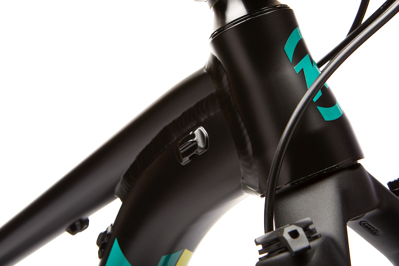 Video: Kona Introduces All New Process 24 in 'Shreducation' With Aggy \u0026  8-Year-Old Max - Pinkbike