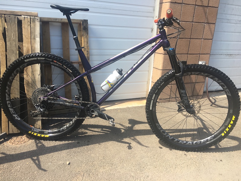 kona big honzo with 29 wheels