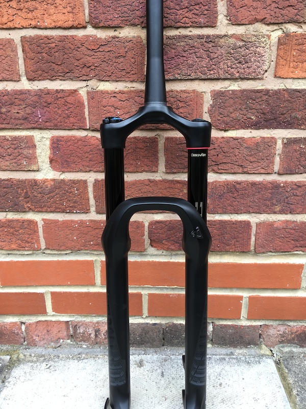 2019 RockShox Yari RC, DebonAir, Motion Control RC damper For Sale