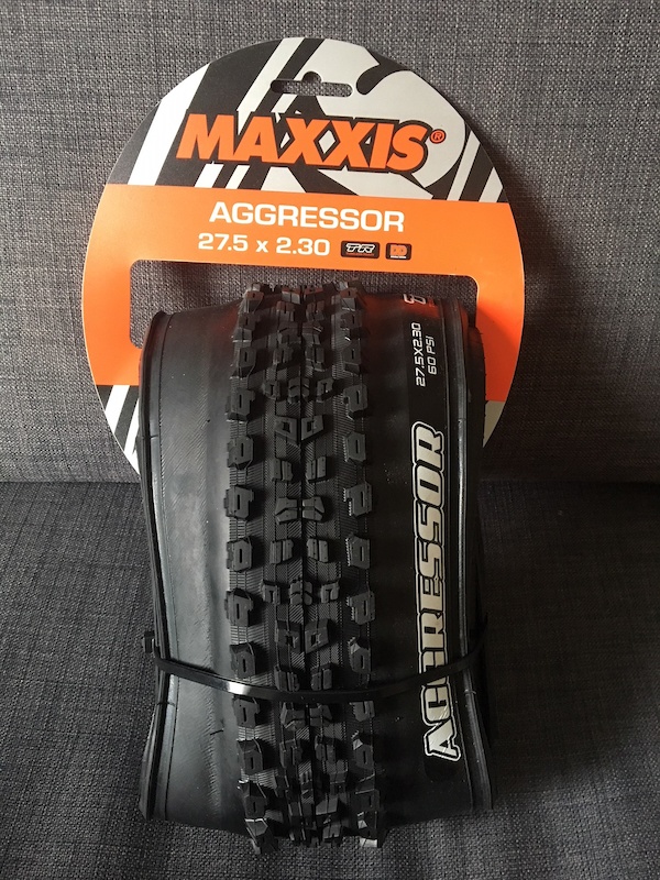 maxxis aggressor 27.5 2.3