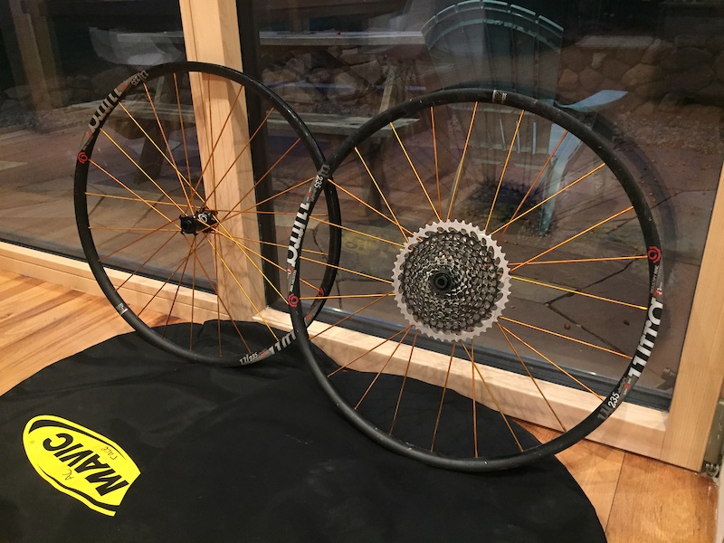 industry nine 29er wheelset
