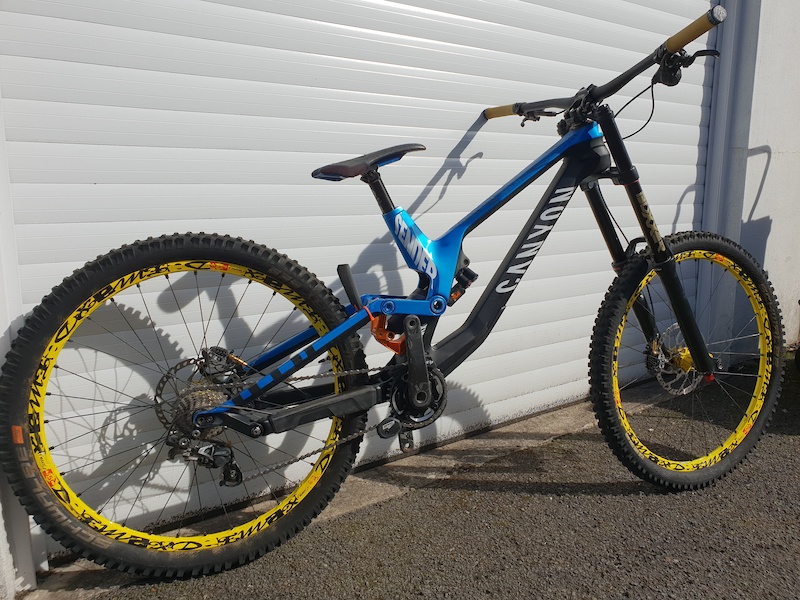 canyon sender custom