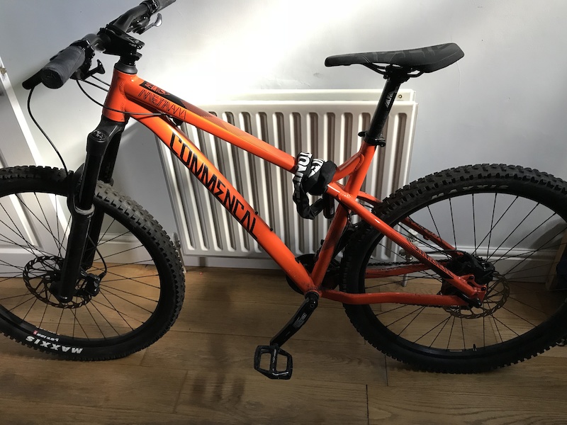 2017 Commencal Meta HT AM Essential - Size Large For Sale