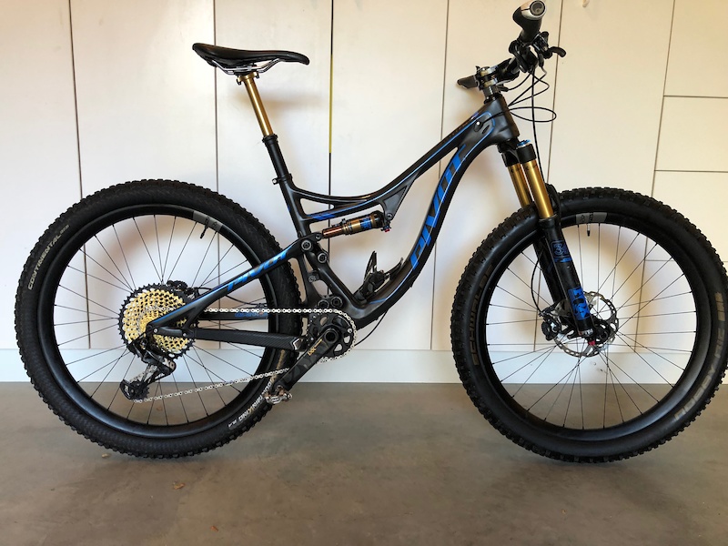 2017 pivot mach 4