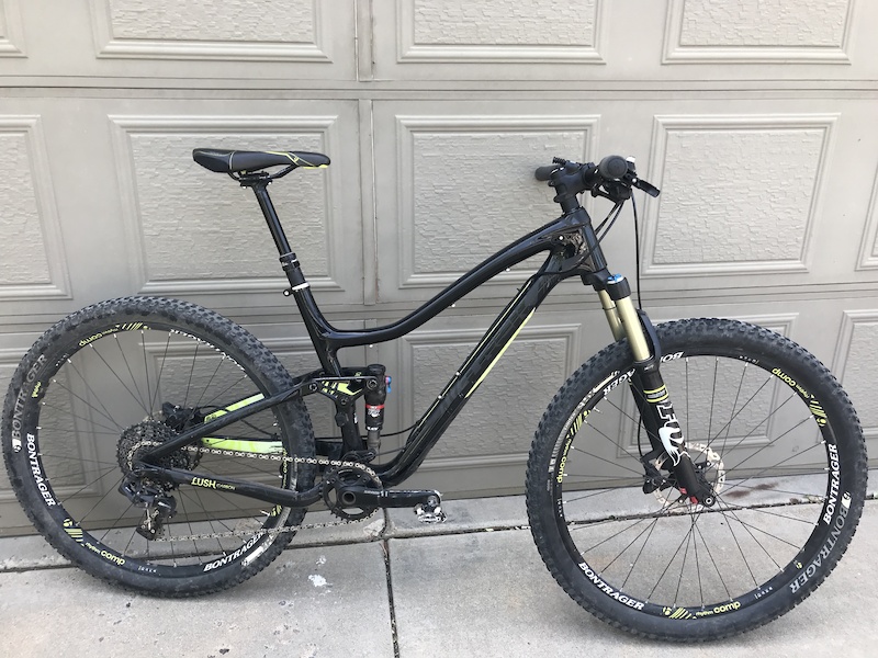 2015 Trek Lush Carbon 27.5 MTB For Sale