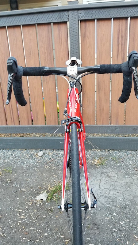 自転車本体 FOCUS IZALCO TEAM KATUSHA Focus Izalco Team Katusha 2011 - Specifications | Reviews