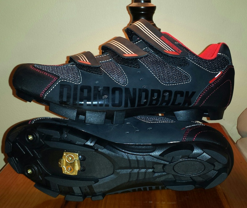 2018 Diamondback MTB shoes, available in most sizes.  TIME cleats not included.