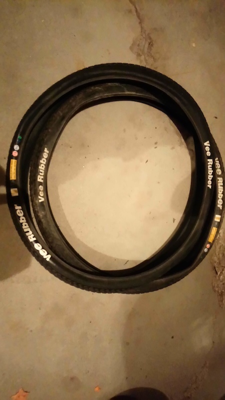vee tire co 27.5 x 3.0
