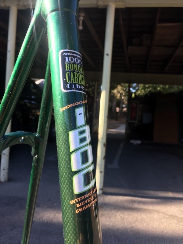 mongoose carbon fiber road bike