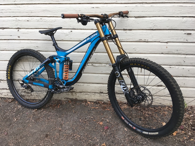 2018 giant glory advanced