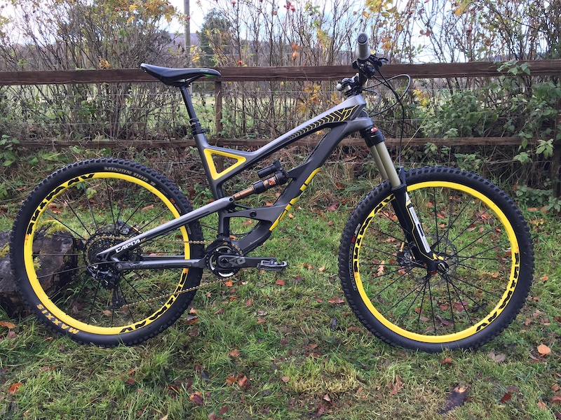 2016 yt capra pro race