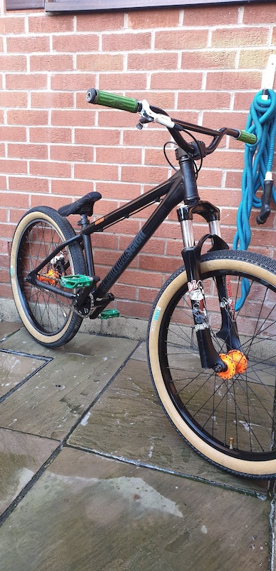 dk asterik dirt jumper