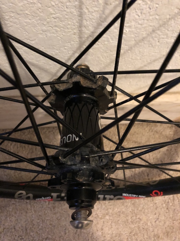 I9 hoops, enduro 26. Nice. I9 hubs, torch, 135 single speed and 20mm