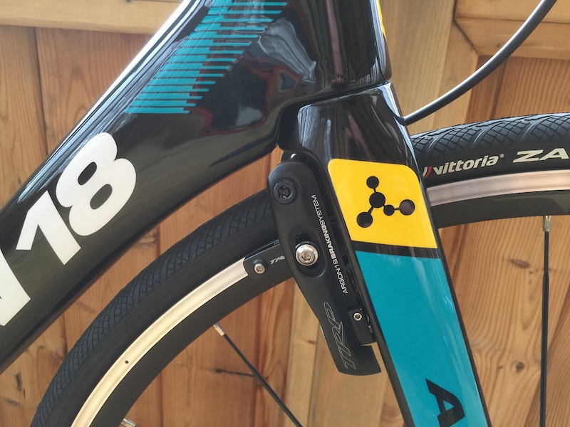 Argon 18 nitrogen pro astana team edition outlet frameset