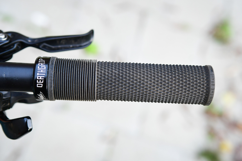 dmr bike grips