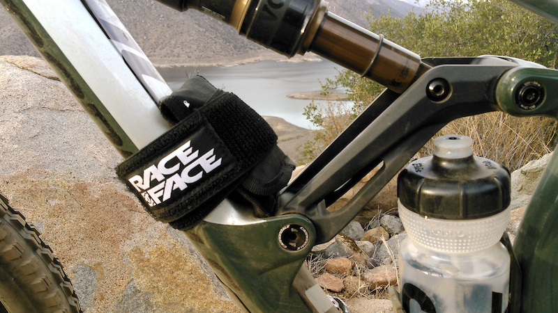 Bike Frame Carrier Strap w/no slip silicone grip Bike Saddle Bag