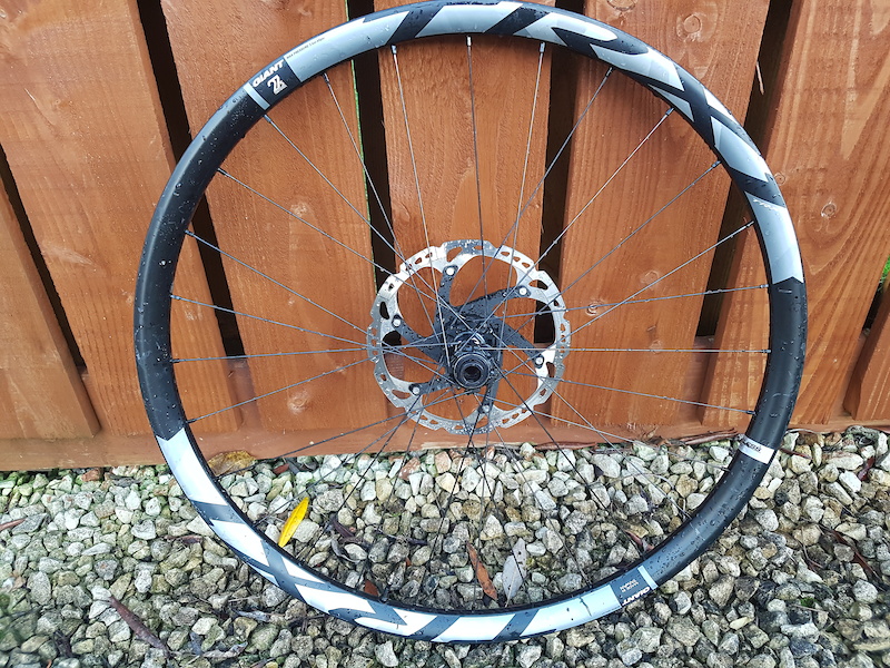 2017 Giant Carbon TRX wheelset tubeless ready For Sale