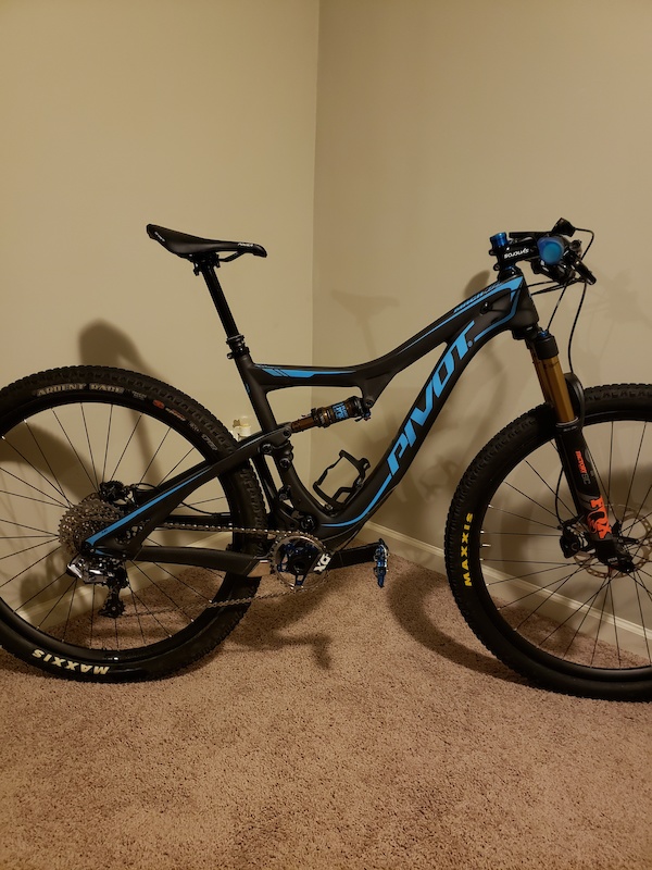 2018 pivot mach 429 sl