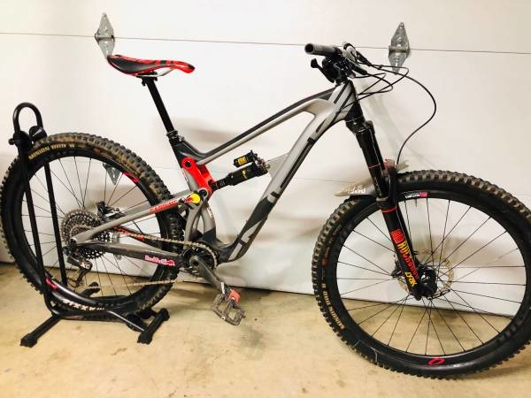 2018 intense carbine medium size 29er carbon wheels For Sale