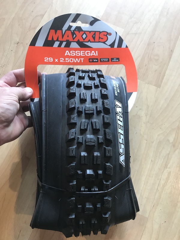 maxxis assegai 27.5 x2 8