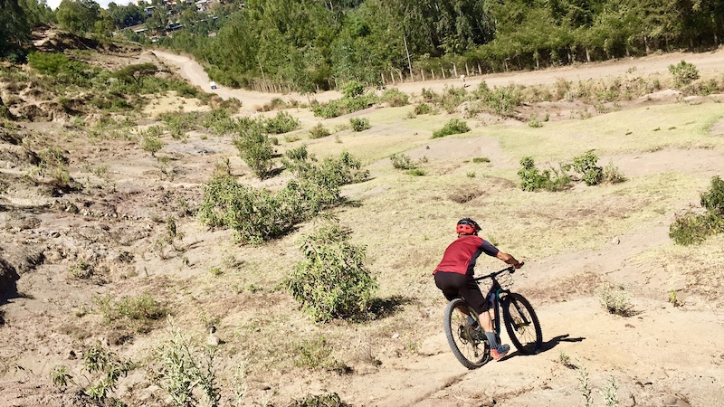 the 16th day we have a smootth ride on the jumps and trails around Gondar