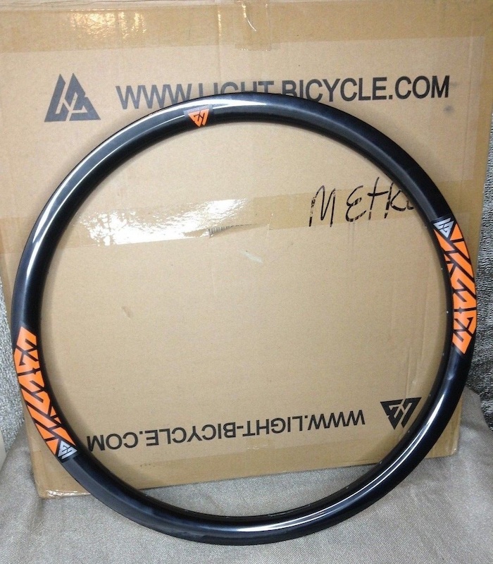2018 Light Bicycle Carbon Rims new pair For Sale