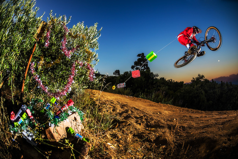 Santa Clauz has been sleighing through the local trails delivering bike parts to all the good kids that have been roosting corners!