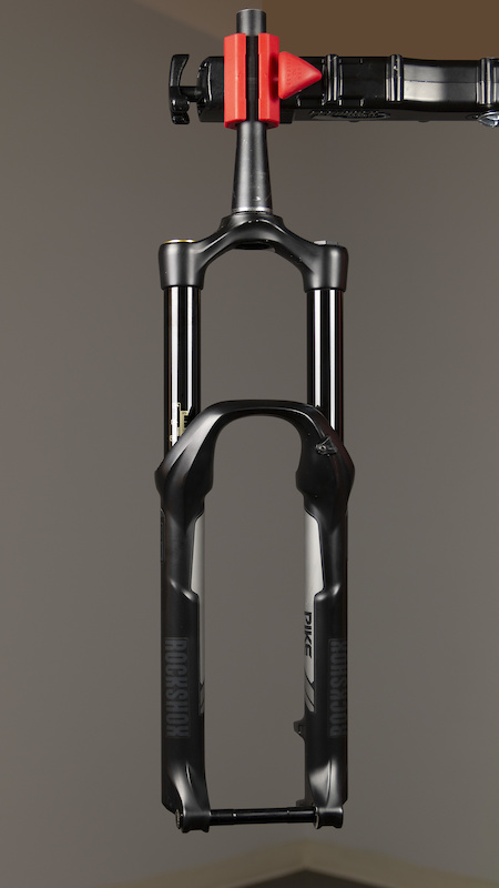 2016 RS Pike with Avy cartridge and coil spring kit For Sale