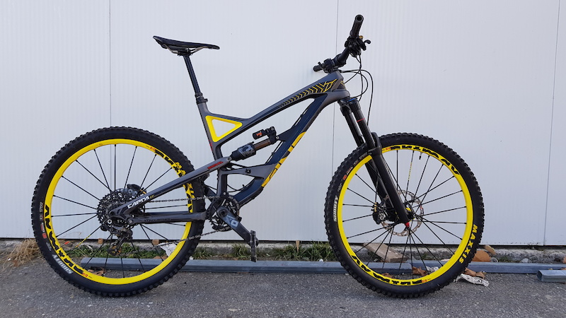 2016 yt capra pro race
