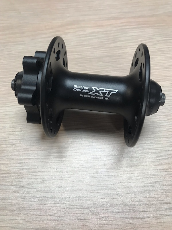 shimano deore xt hubs