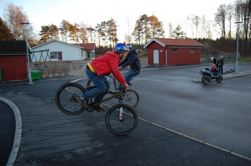 jdfjd-at-jdjkhf-in-g-teborg-sweden-photo-by-kekman-pinkbike